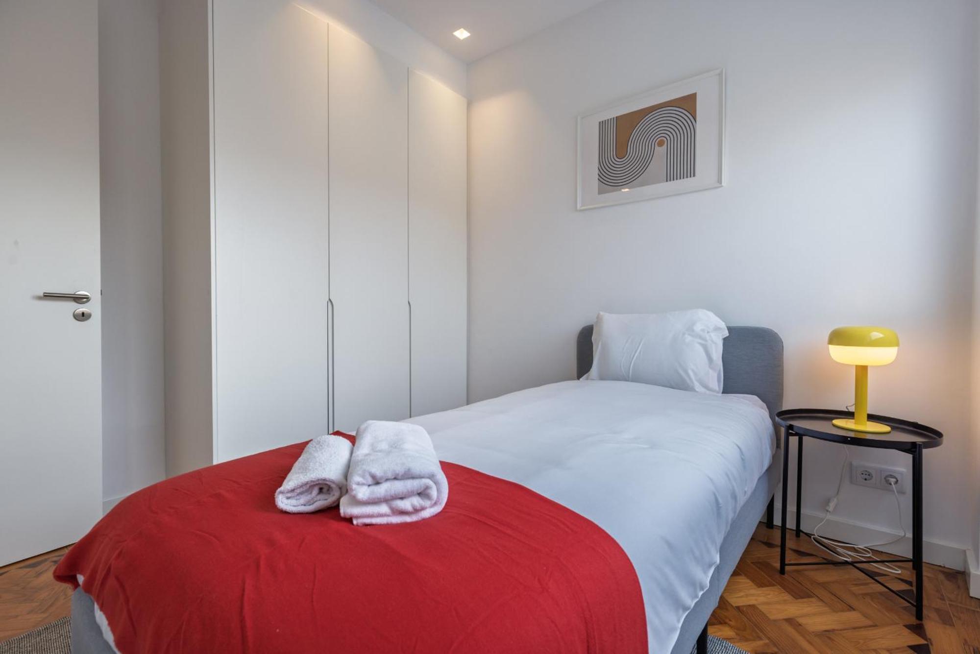 Gervasio Lobato Appartement *
